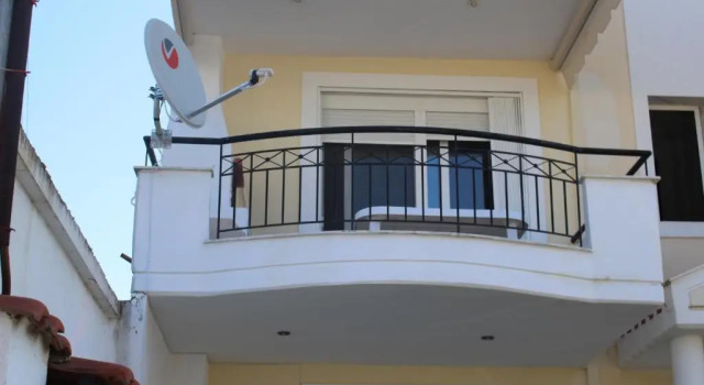 Paralia Ofriniou GR sunrise apartments 3