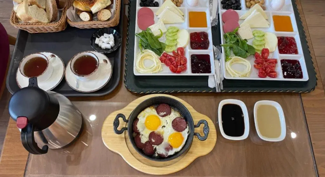 Полулюкс Deluxe Mira Hotel Küçükyalı