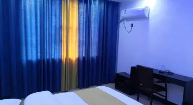 Номер Standard Jishou Intercontinental Hotel