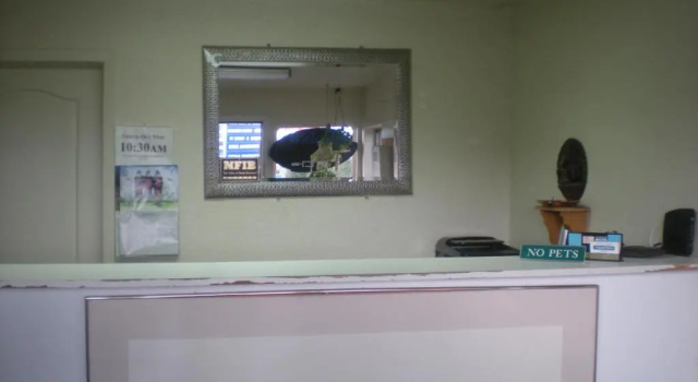 Flagstaff Motel, Забронировать Мотель Отели Флагстафф с парковкой, Парковка