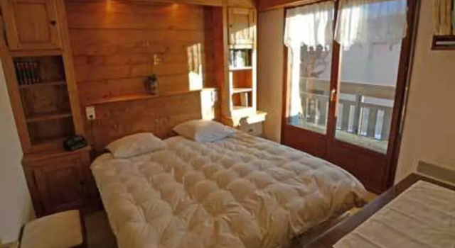 Appartement Samoëns, 3 pièces, 6 personnes - FR-1-629-76, Забронировать Апартаменты/квартира Отели Гранда Массива с парковкой, Парковка