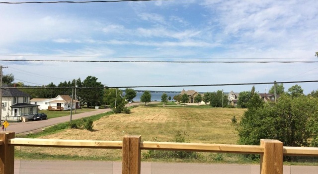 Шале Cottage Jasmine on the Shediac Bay with hot tub