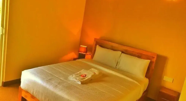 LOTUS Luxury Apartment, Забронировать Апартаменты/квартира Отели Округа Галле с парковкой, Парковка