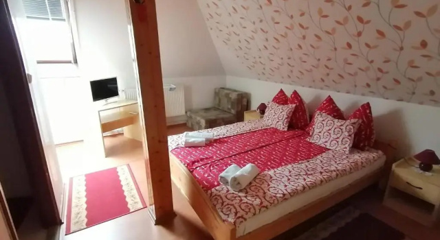 Joós Apartman, Забронировать Отель Шарвар Ваш