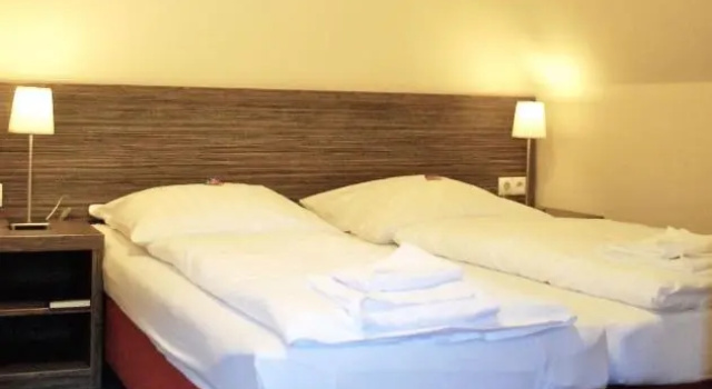 Семейный номер Standard Hotel Dietrichsdorfer Hof