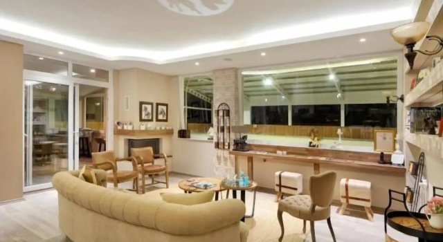 B.equine Range Hotel, Rezerwuj Hotel Narlidere Aegean Region