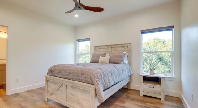 Modern Kingsland Home w/ River Access & Kayaks!, Забронировать Дом для отпуска Кингсленд Texas Hill Country