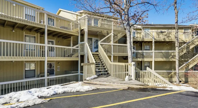 Boat, Swim & Enjoy Lake Views: Osage Beach Retreat, Rezervovat Apartmán Osage Beach 