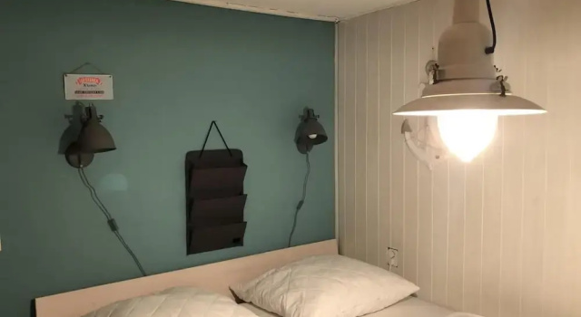 Furnished Bungalow With Garden, Забронировать Дом для отпуска Отели Kop van Noord-Holland с парковкой, Парковка