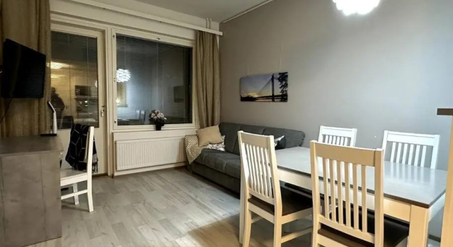 Quality Apt in the City Center For 5 - BRAND NEW, Забронировать Отель Отели Рованиеми с бассейном, Бассейн