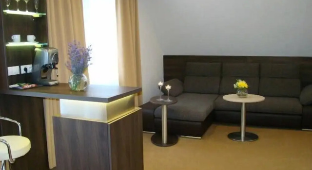 Hotel Podlesí, Забронировать Отель Снежне Zdarske Vrchy