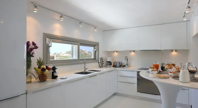 Вилла Luxury с 4 комнатами с видом на море Amalgam Homes Mykonos