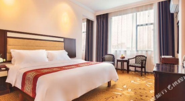 Двухместный люкс Business Honghai Hotel (Guilin Railway Station Vientiane City Shop)