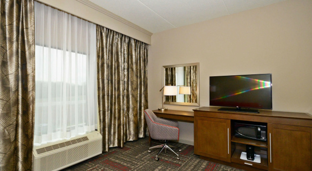 Hampton Inn Pulaski, Rezervovat Hotel Ardmore hotely s bazénem, Bazén