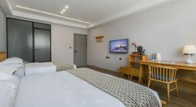 Люкс Original Work Guesthouse