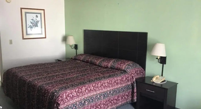 Anastasia Inn - Saint Augustine, Забронировать Мини-отель Мини-отели Сент-Огастин, рядом с Llambias House, Мини-отель