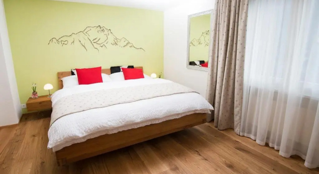 Трёхместный номер Standard Hotel Roggerli