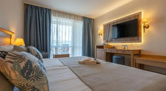 Двухместный номер Standard с видом на море DIT Majestic Beach Resort