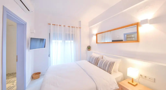 Dias Hotel