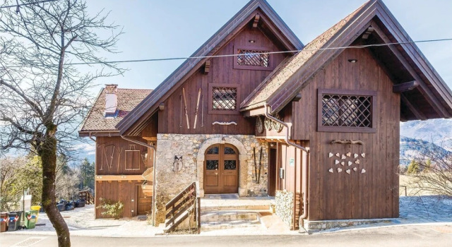 Picchio, Rezervați Apartament Ovaro Carnia