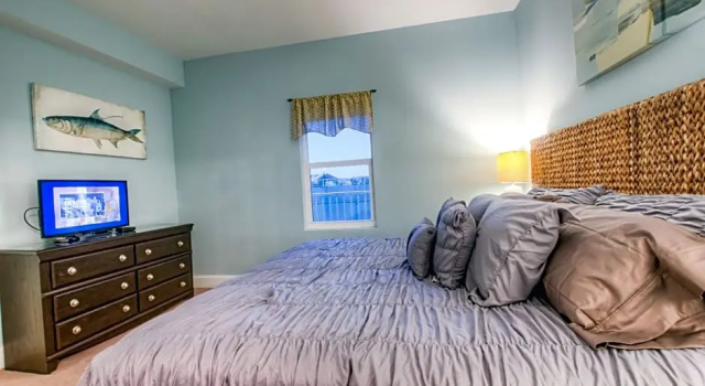 Laketown Wharf #638 by Nautical Properties, Забронировать Отель Панама-Сити Панхэндл Флорида, рядом с Ресторан Pineapple Willy's