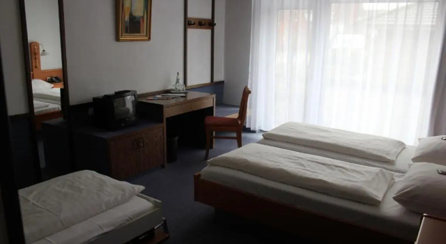 Семейный номер Standard Hotel LEANO