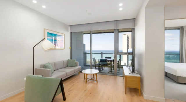 Люкс c 1 комнатой с видом на океан ULTIQA Signature at Broadbeach