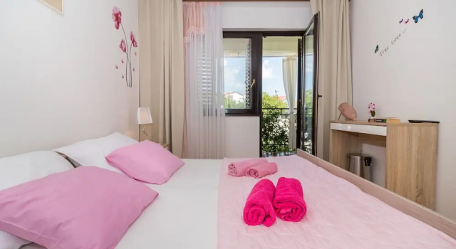 Guesthouse Adria, Забронировать Отель Пула Pula Riviera, рядом с Пляж Голубая Обезьяна