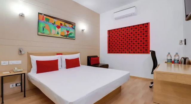 Двухместный номер Superior Red Fox by Lemon Tree Hotels, East Delhi