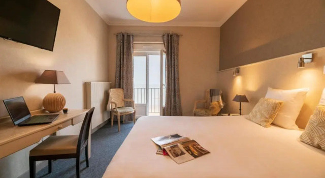 Двухместный номер Standard с видом на море CERISE Royan - Le Grand Hôtel de la Plage