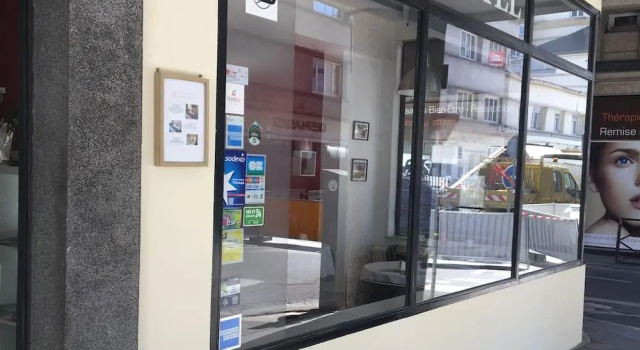 Vieille tour Hotel centre Rouen, Забронировать Отель Руан Seine-Maritime, рядом с Rouen University Hospital