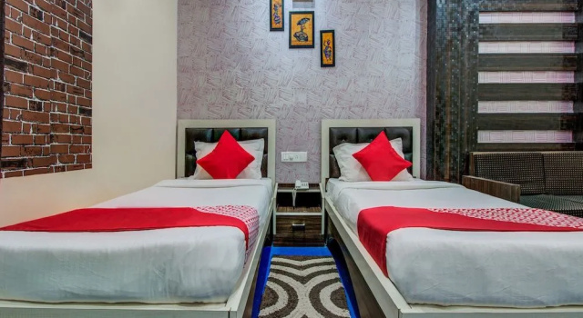 Oyo 22376 Hotel Delight