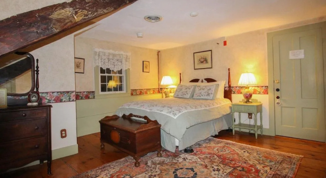 The Nutmeg Inn, Prenota Bed & breakfast Hotel a New England con piscina, Piscina