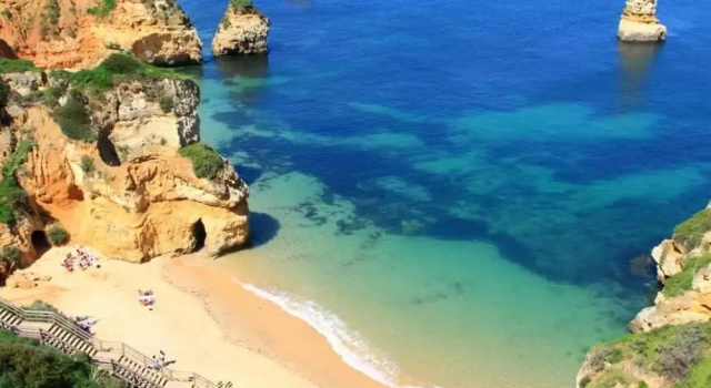 Lovely Well Located 3-bed Apartment in Algarve, Забронировать Апартаменты/квартира Луш Барловенто