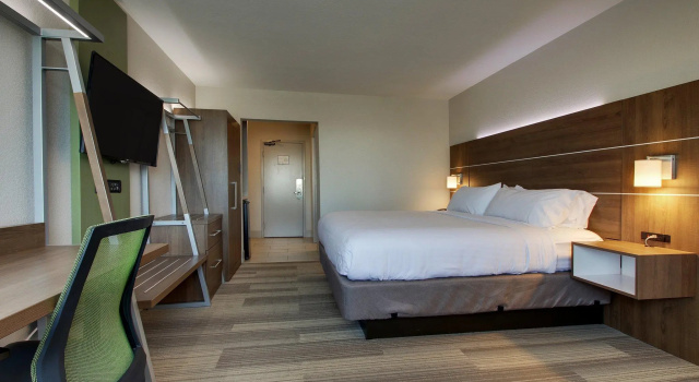 Номер Standard Holiday Inn Express & Suites Wapakoneta by IHG