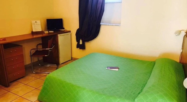 Room Economy, Book Pension Corato Bari Province