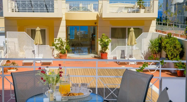 Апартаменты Bellevue Suites