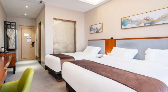 Номер Deluxe Shanghai Menglong Hotel Management