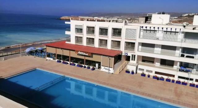 Adan Beach Residence, Beach Front Apartments, Забронировать Апартаменты/квартира Отели Аурир с парковкой, Парковка
