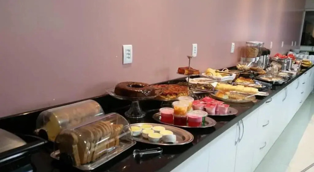 Ineia Palace Hotel, Забронировать Отель Минейрус Гояс