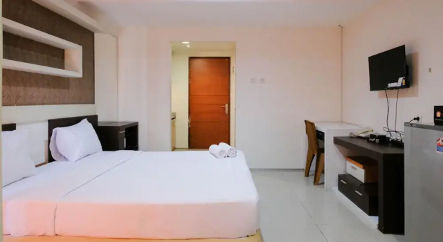 Cozy And Homey Studio Apartment At High Point Serviced, Reservar Apartamento Surabaya East Java