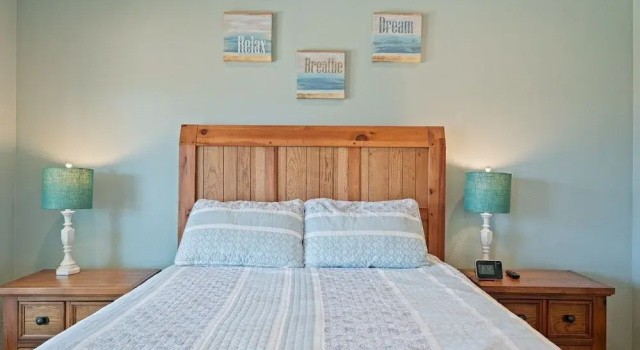 Pelican Post 3 Bedroom Home, Забронировать Дом для отпуска Полуостров Боливар Texas Gulf Coast