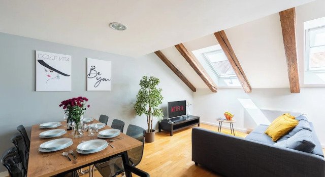 Апартаменты Deluxe Modern 3 bedrooms apartment with AC