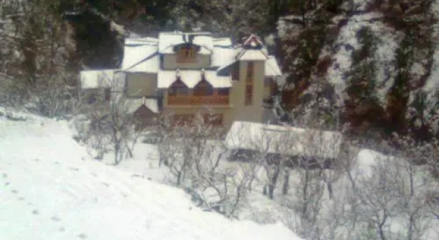 Stay Apart Wood Castle Resort, Varaa Lomakeskus Ramgarh Uttarakhand