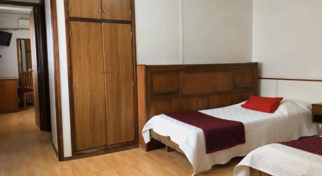 Четырёхместный номер Standard Hotel Continental