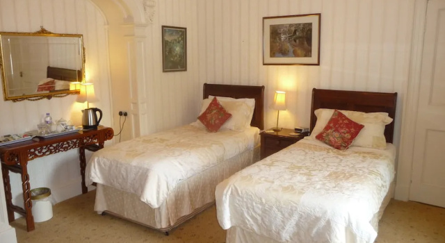 Двухместный номер Standard Цокольный этаж Fludha Guest House
