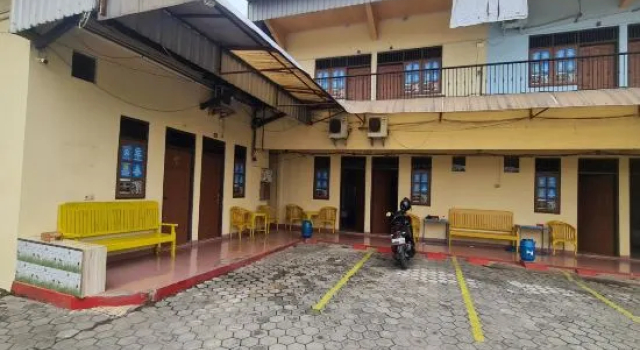 OYO 93360 Wisma Subur Syariah, Rezervați Hotel Pekalongan Central Java