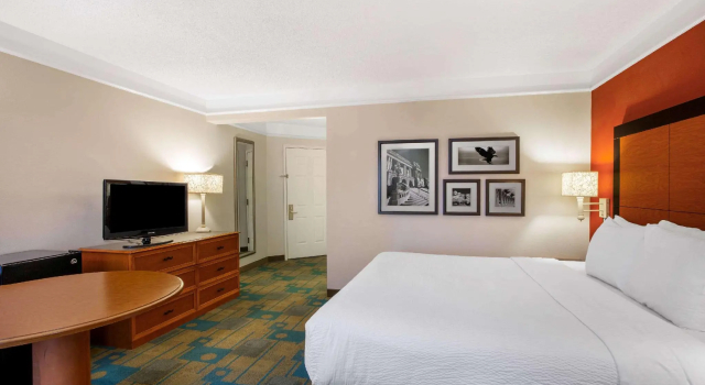 Двухместный номер Deluxe La Quinta by Wyndham Greensboro NC