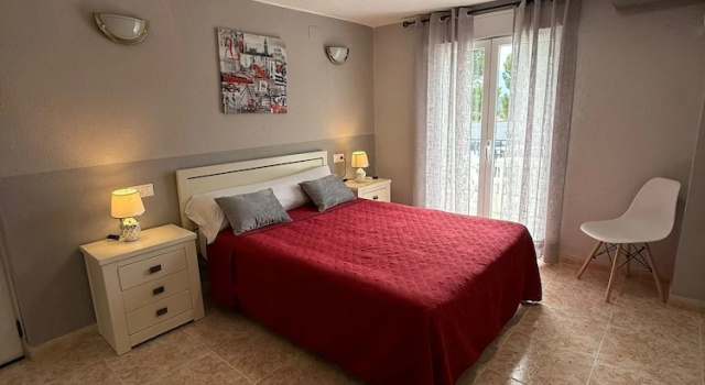 Трёхместный семейный номер Standard c 1 комнатой с видом на сад Hotel Galera del Mar - Altea