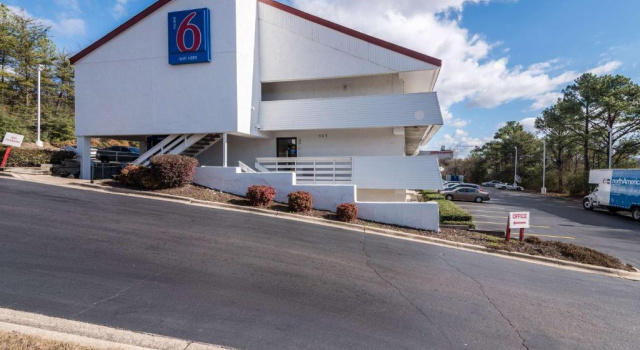 Motel 6 Birmingham, AL